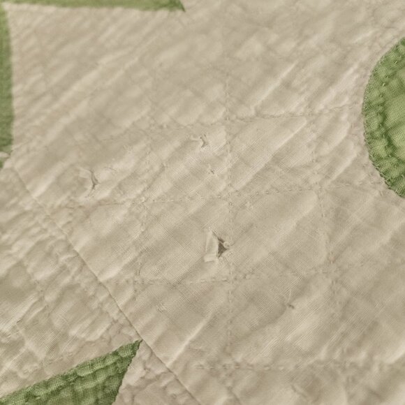 HANDMADE 1938 Clover Moon and‎ Star Quilt Scalloped Edge Floral 84 x 71in - Picture 14 of 16